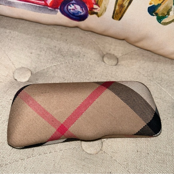 Burberry Classic Nova Check Plaid Hinged Sunglasses Case  Gold Foil Logo - Picture 4 of 9